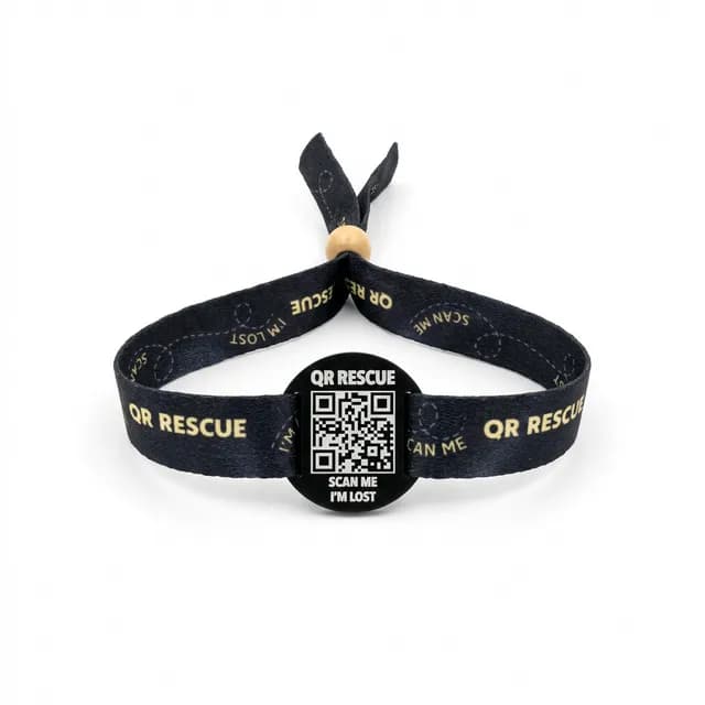 Child wearing a QR-Rescue smart identification wristband